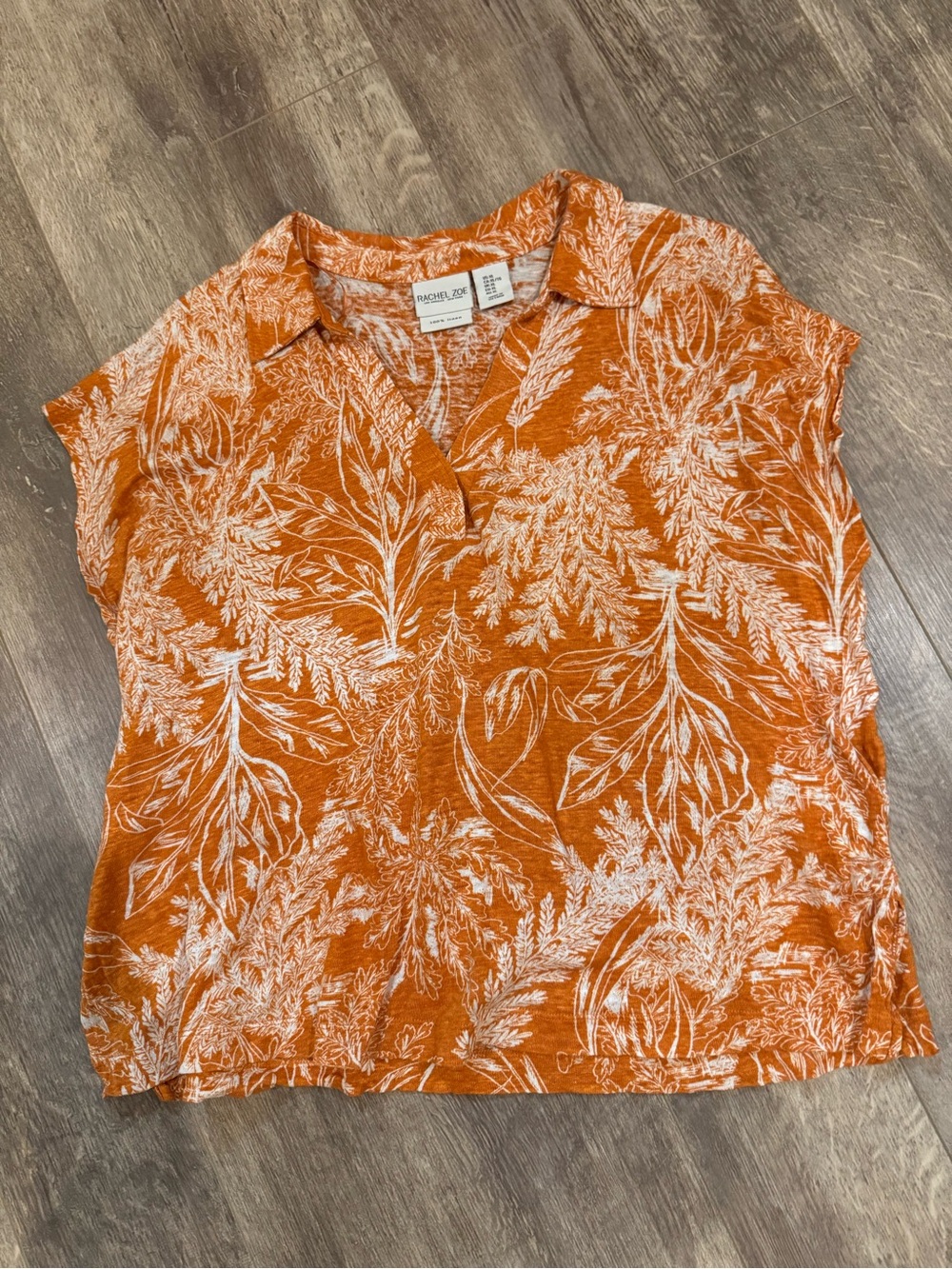 NWOT Rachel Zoe linen V-Neck Short Sleeve Top